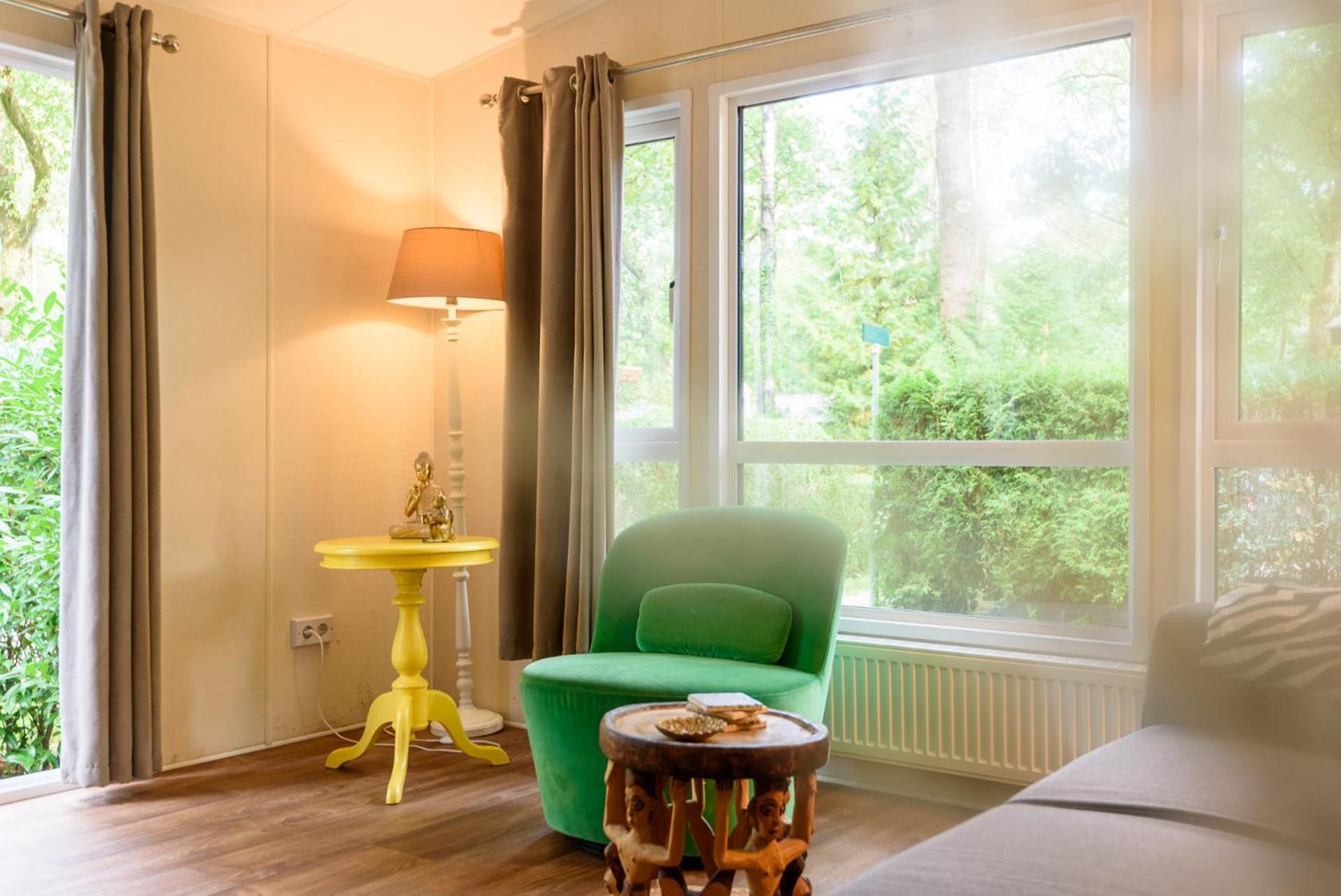 Fonkel fris Chalet Veluwe Hoenderloo Buitenkant foto