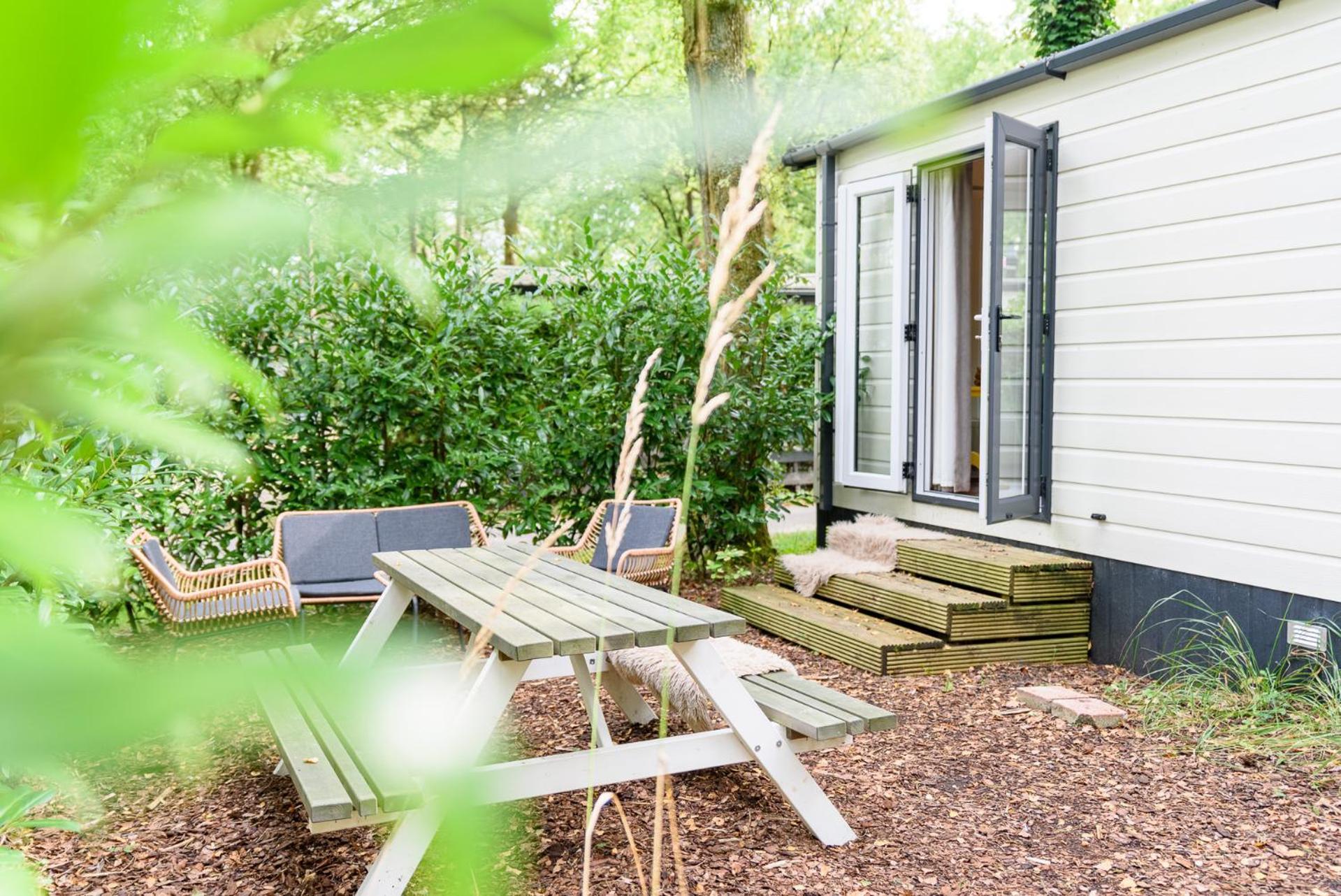 Fonkel fris Chalet Veluwe Hoenderloo Buitenkant foto